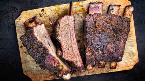 How Much Protein Is in Short Ribs and Why Do They Taste Like a Hug from Grandma?